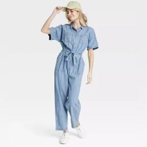 Universal Thread Boiler Suit Jumpsuit blue chambray short sleeve